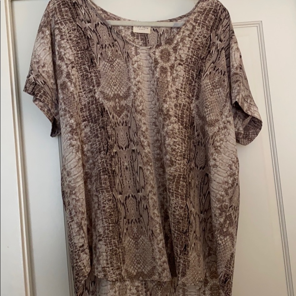 134 Story by Line Up, Python Top, S/S, XL/1X